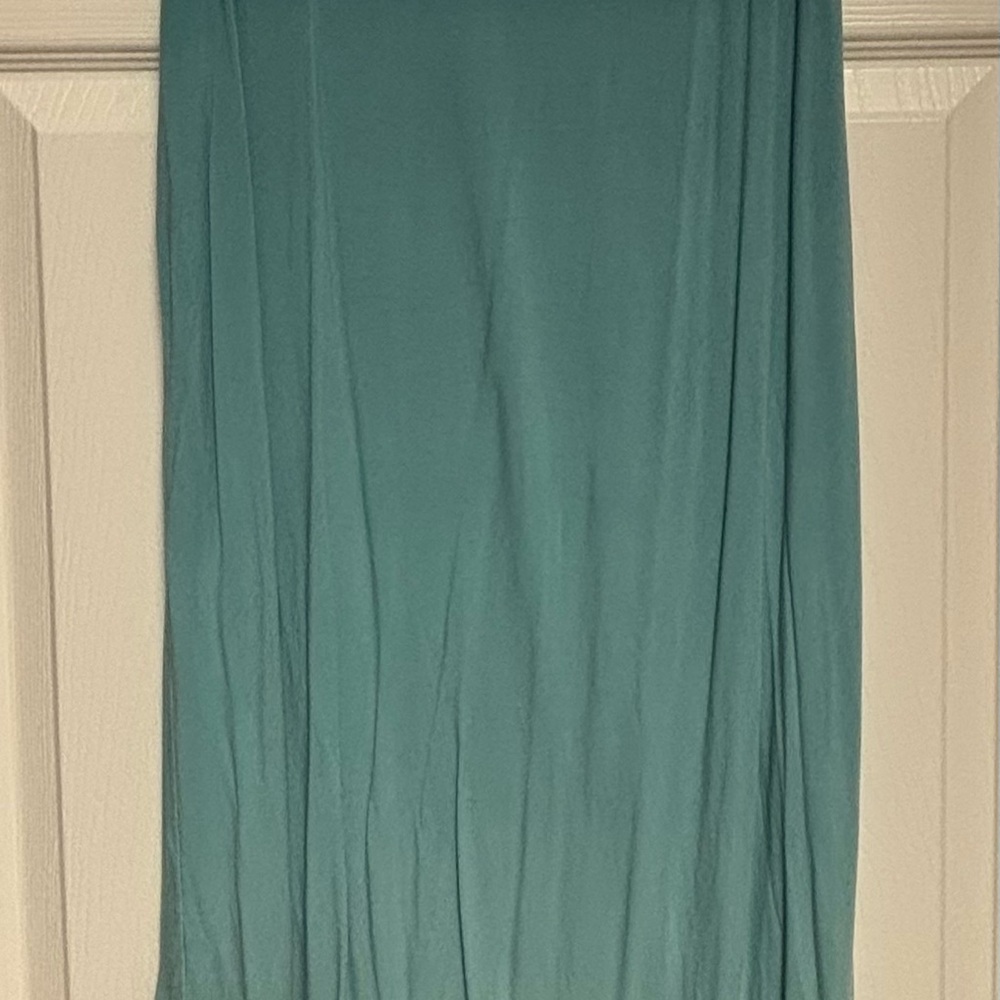 Elegant Teal Skirt